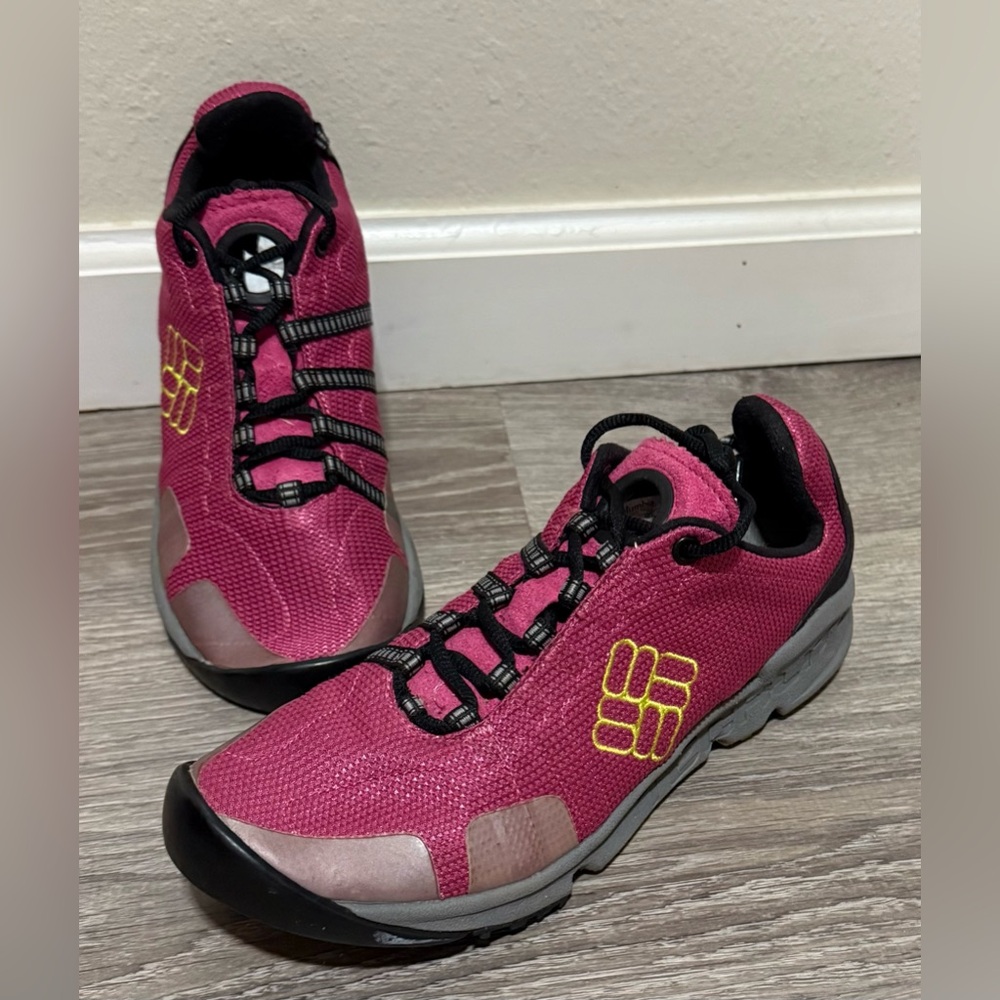 Columbia TechLite Omni-Grip Pink Trail Running Shoes | Women’s Athletic Sneakers - Picture 2 of 8
